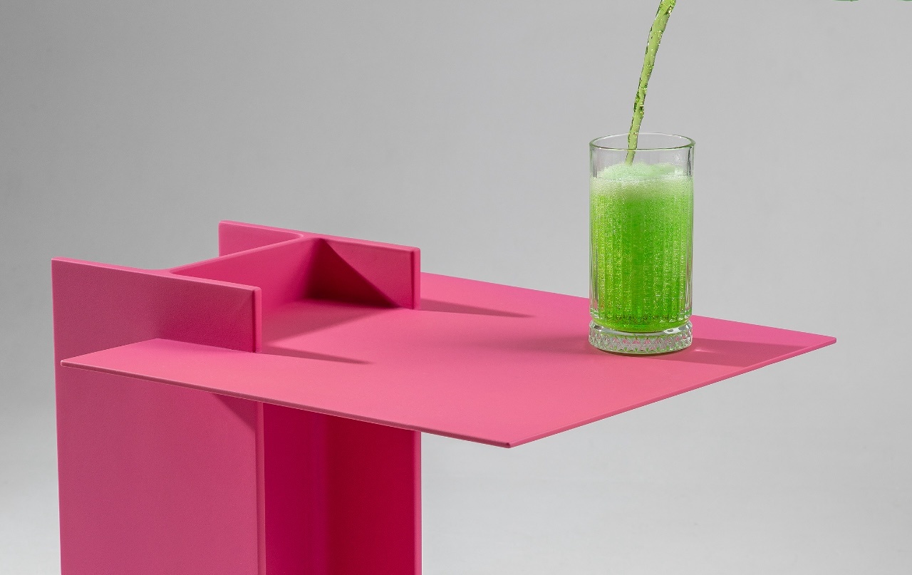 Дизайнеры Levshagroup создали столик в индустриальной эстетике