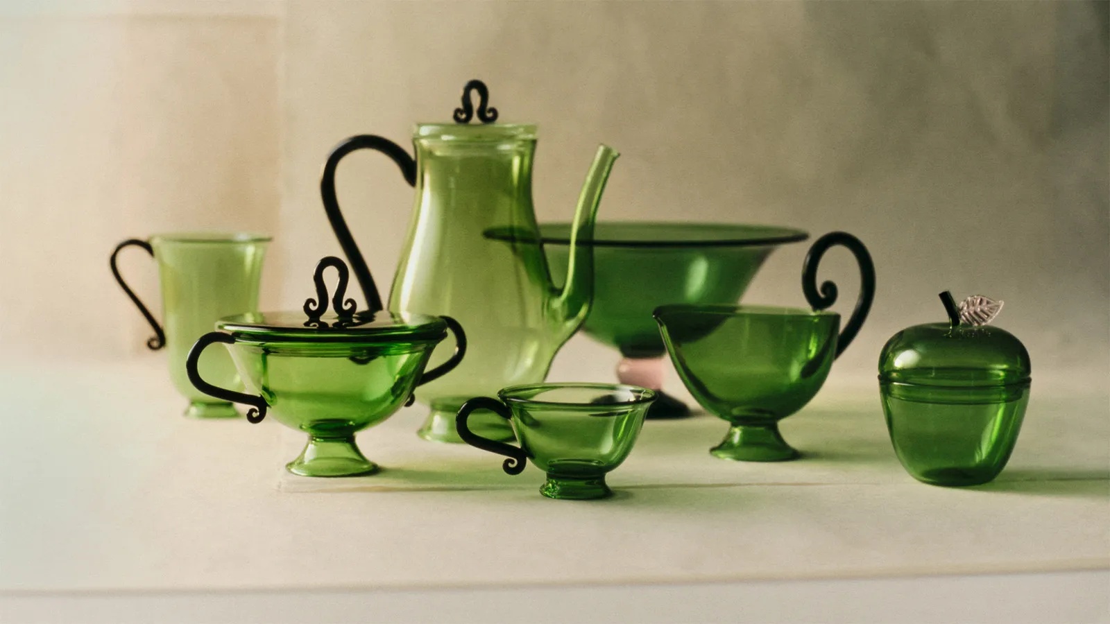 Софи Лу Якобсен представила коллекцию посуды для завтраков Continental