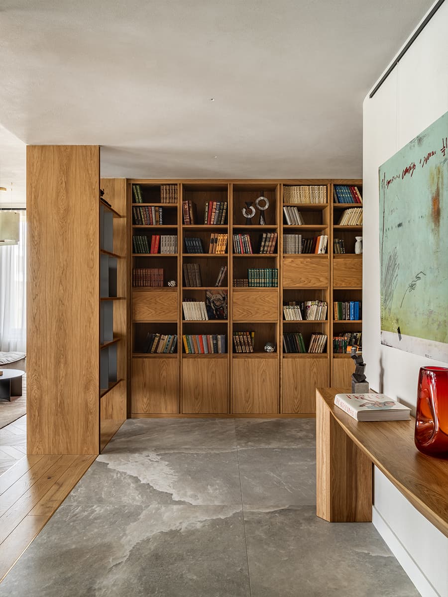 Дух «дома коллекционера» в интерьере квартиры для взыскательного заказчика — проект Александра Сенчугова