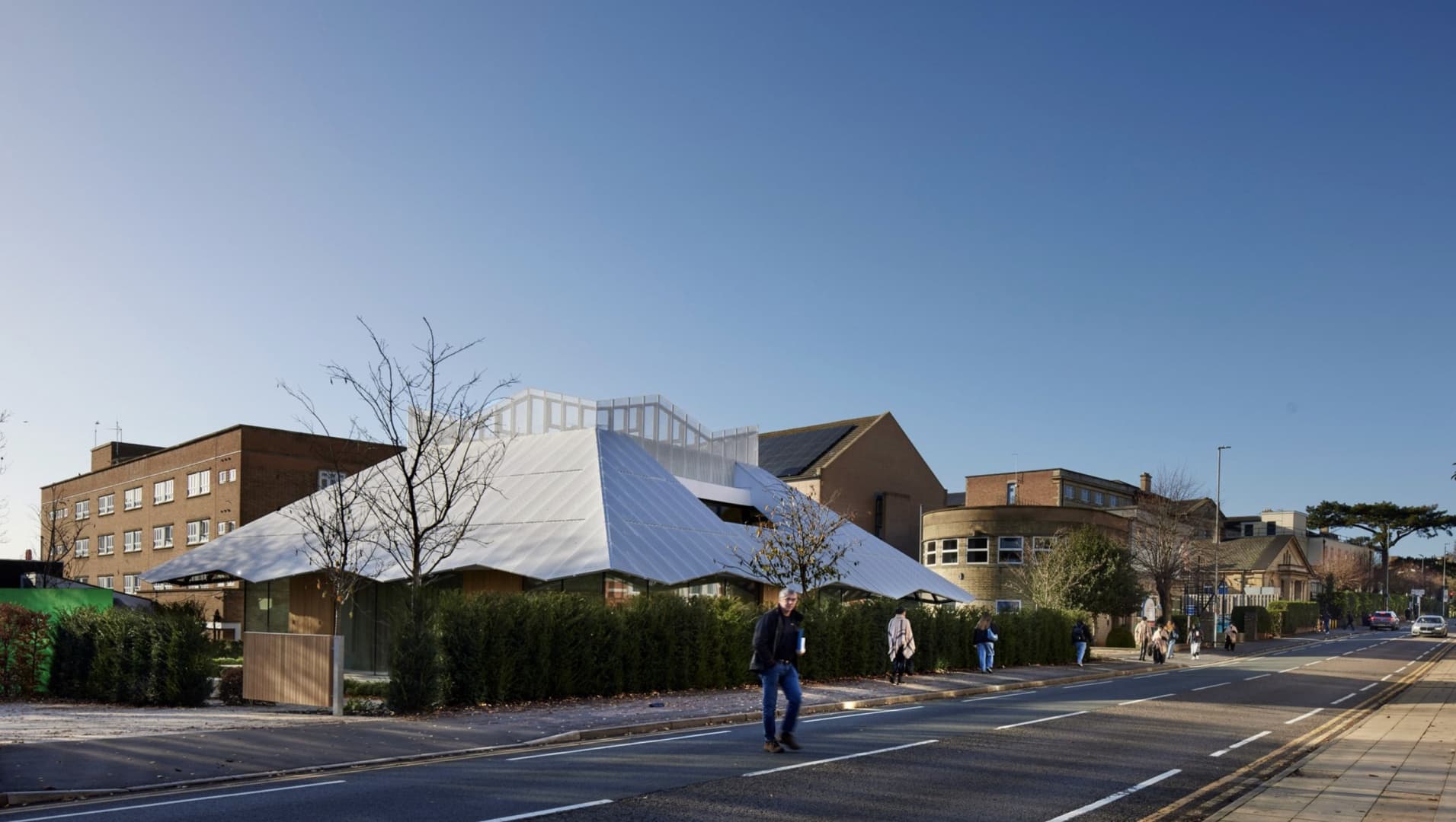 Stephen Marshall Architects спроектировали центр для онкобольных в Англии