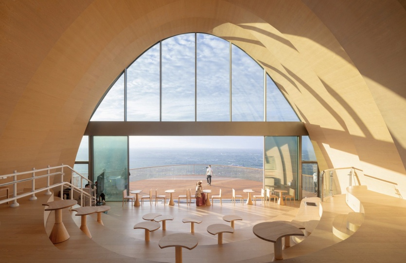 MVRDV добавила холмообразный павильон к смотровой площадке в Чэнду
