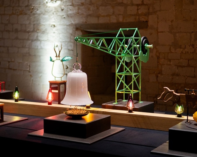 Дуэт Agence GG установил рождественскую инсталляцию во Франции