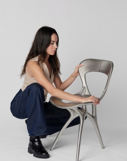 Росс Лавгроув создал стул совместно с искусственным интеллектом