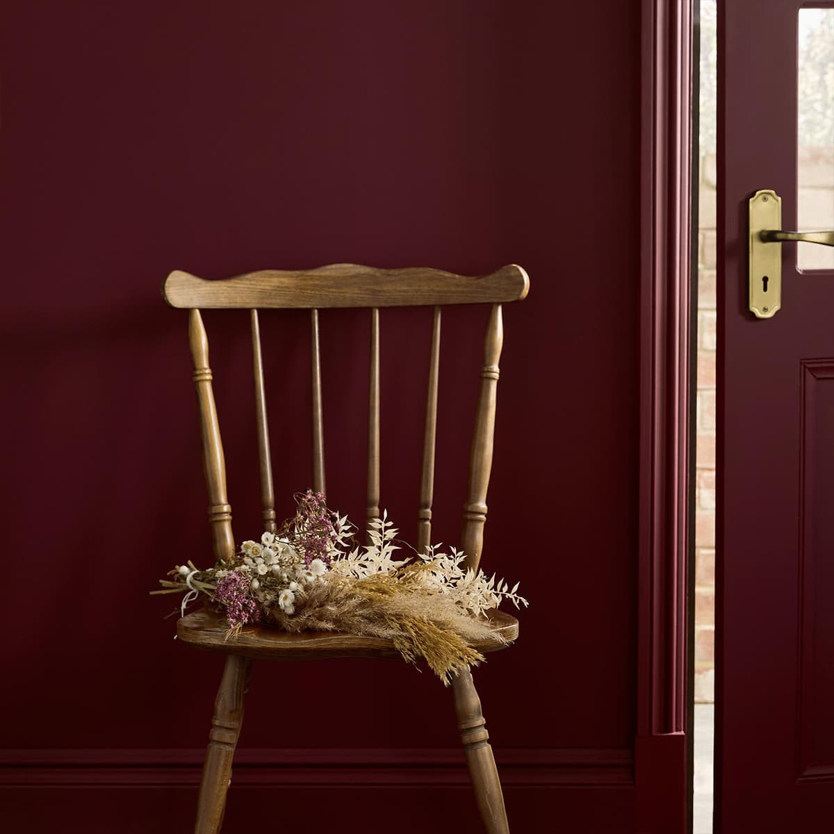 Silhouette AF-655. Benjamin Moore