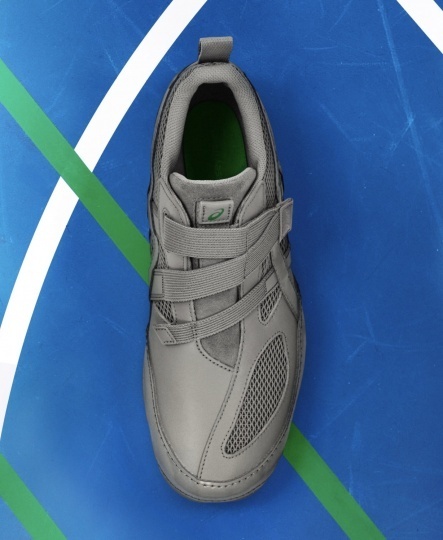 Issey Miyake и ASICS создали кроссовки