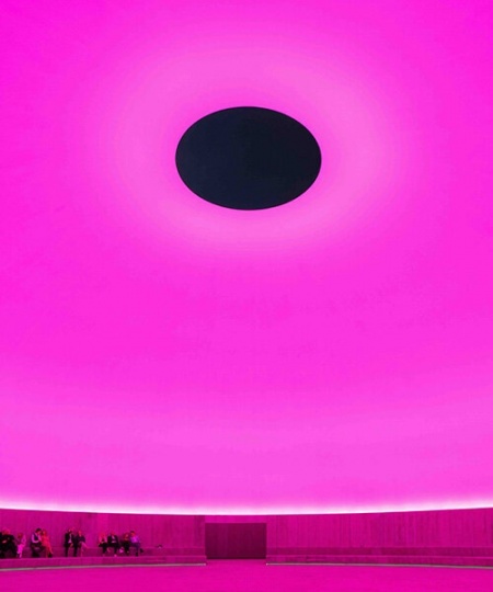 Джеймс Таррелл разработал постоянную инсталляцию для музея АРоС