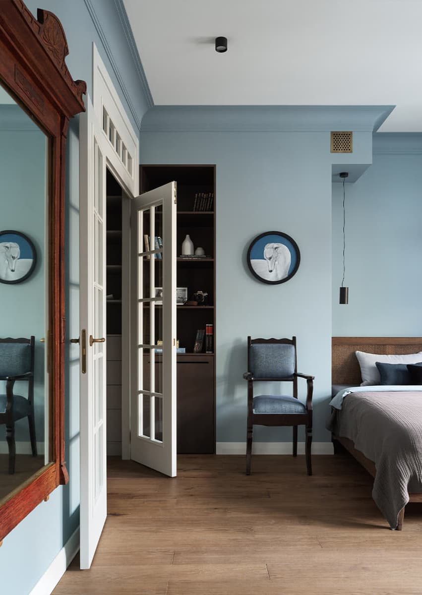 Интерьеры с винтажной мебелью и светом