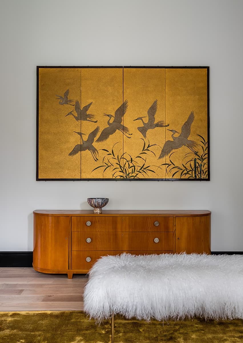 Интерьеры с винтажной мебелью и светом