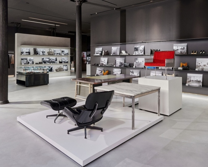 В Нью-Йорке показывают архивную мебель по дизайну бюро SOM