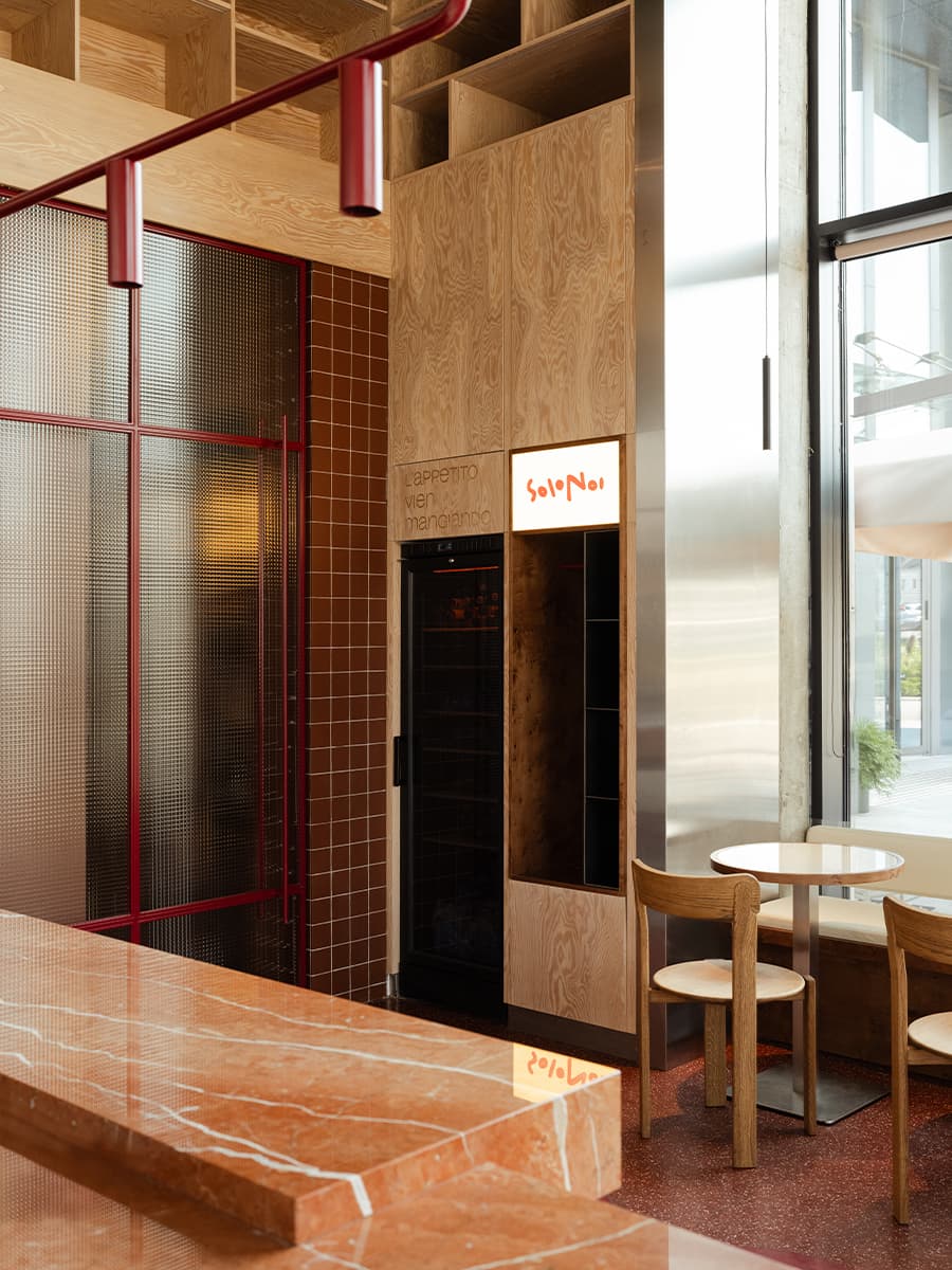 Выразительный интерьер фокаччерии с итальянским характером — проект nesnov.studio