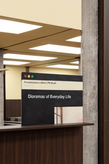 Студия Formafantasma разработала сценографию для показа Marni