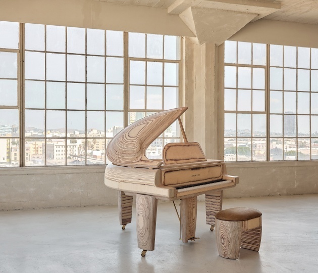 Келли Уэстлер создала пианино для бренда Edelweiss