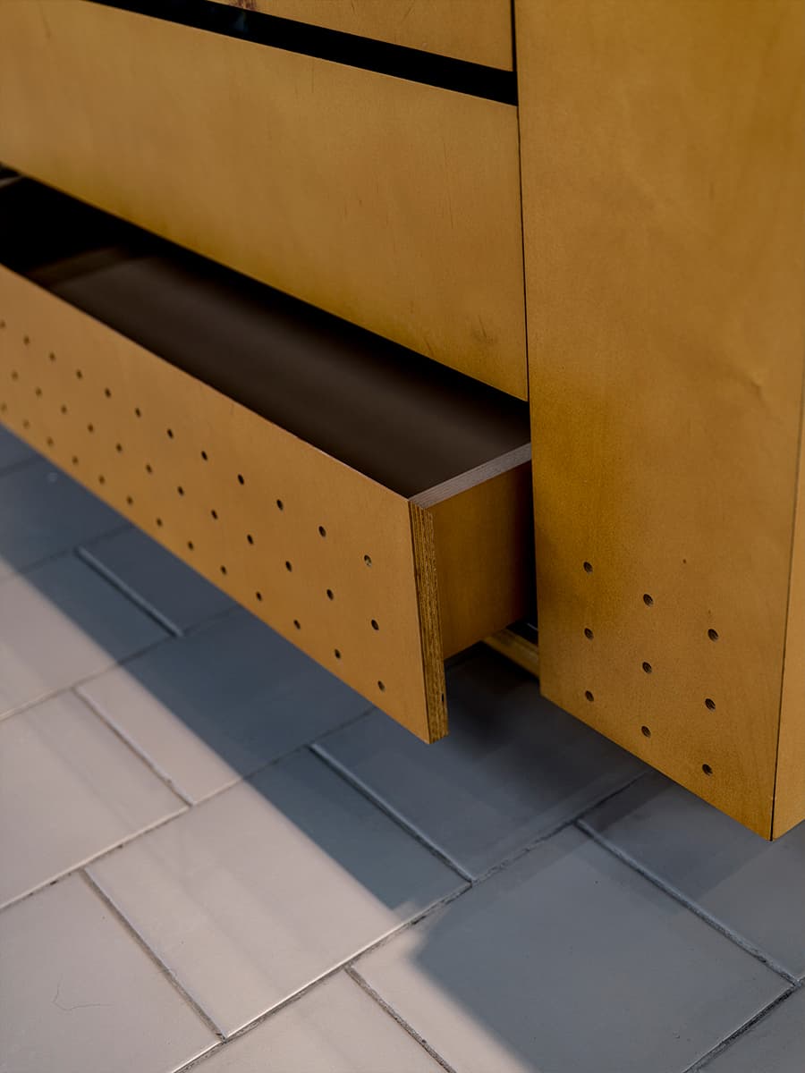 Выразительный интерьер московского клуба настольного тенниса — проект roomdesignburo