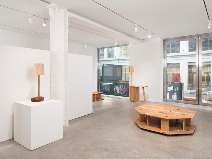 Friedman Benda представляет новые объекты Ферреоля Бабена в Нью-Йорке