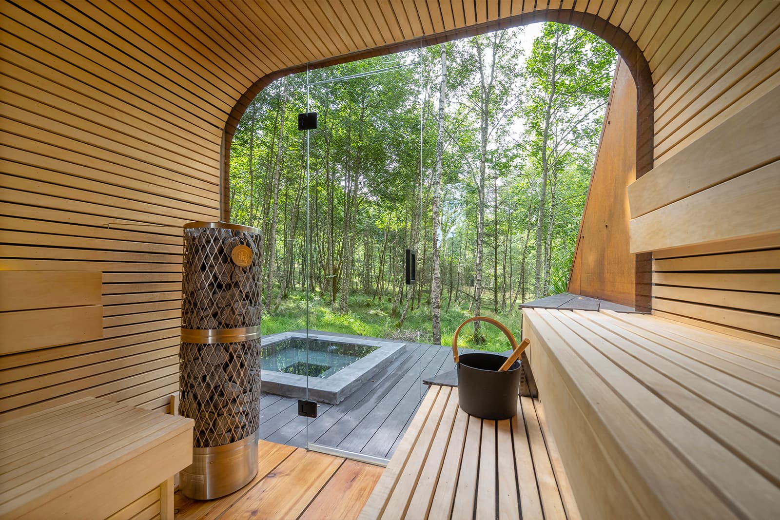 Ridiculously Good-Looking Saunas