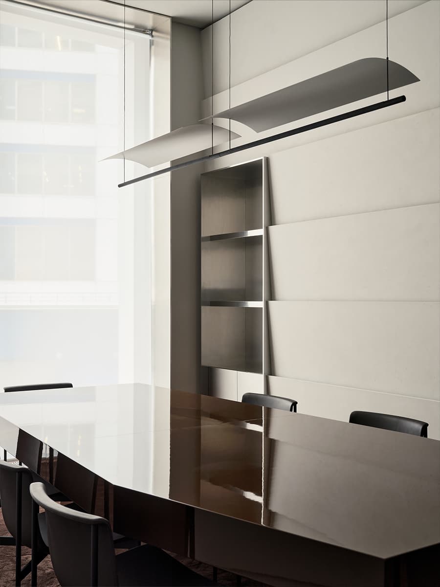 Элегантный интерьер «дома продаж» московского девелопера — проект KEMELIN PARTNERS