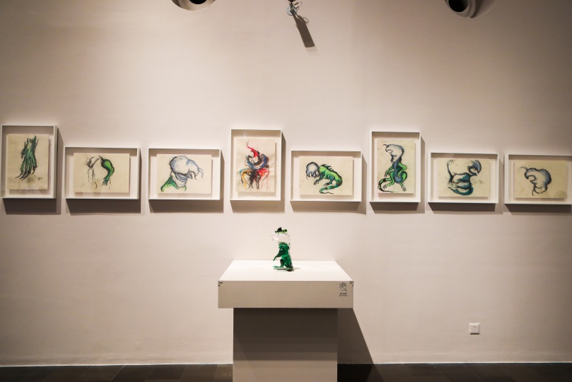 Кун Ванмехелен открыл выставку платформы GLASSTRESS в Пекине