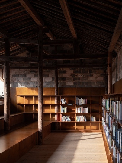 Atelier Guo преобразовала древний китайский храм в кинотеатр