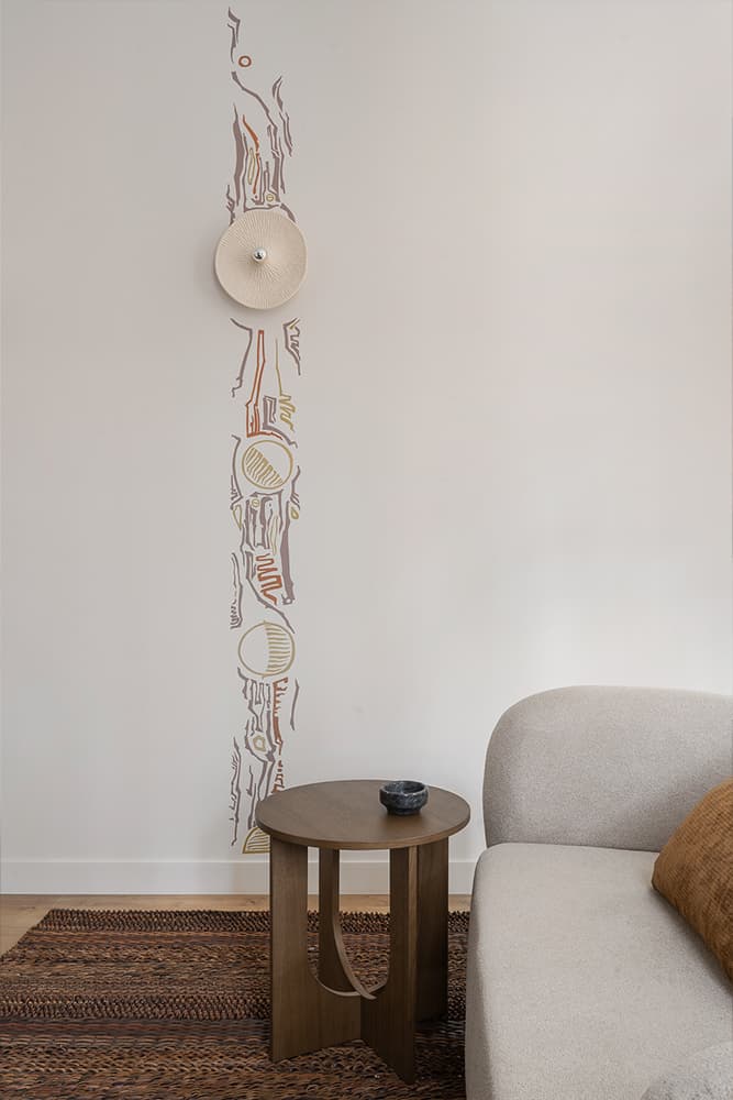 Геометрические панно и отсылки к африканскому искусству в интерьере квартиры — проект Екатерины Владимировой