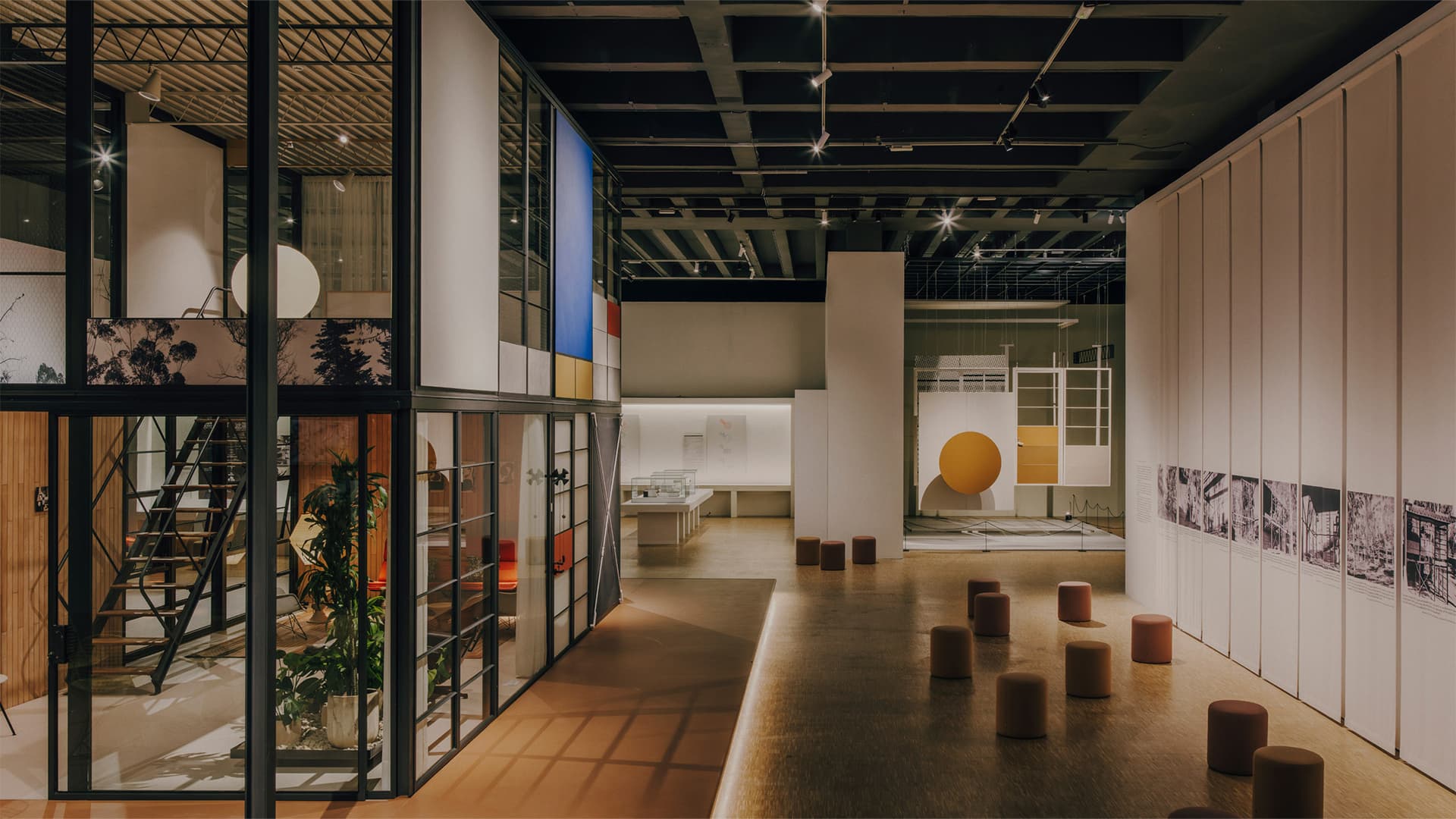 Выставка The Eames Houses в Triennale Milano: дом глазами Чарльза и Рэй Имз