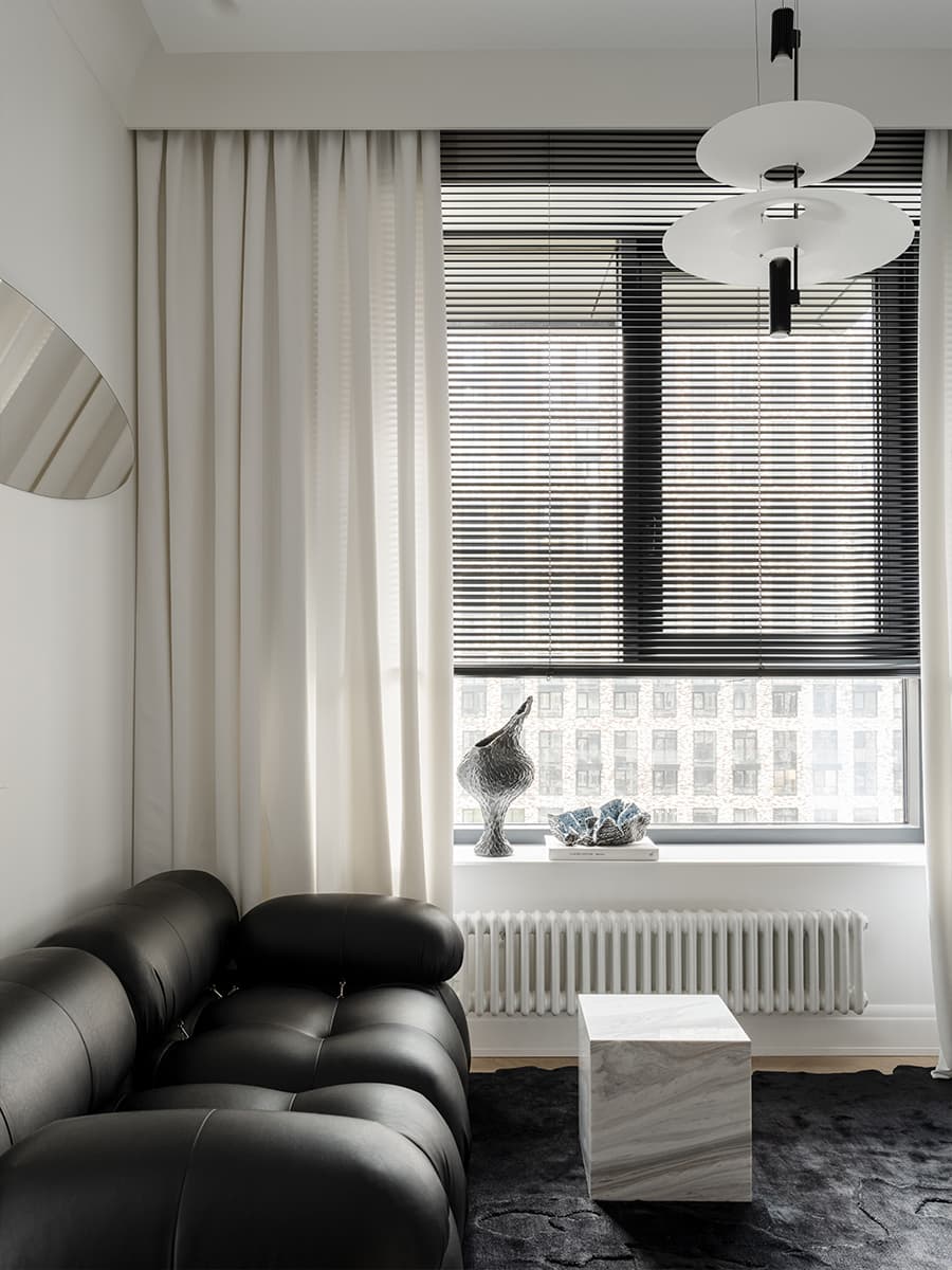 Акцентная кухня в интерьере маленькой квартиры под сдачу в аренду — проект atlburo