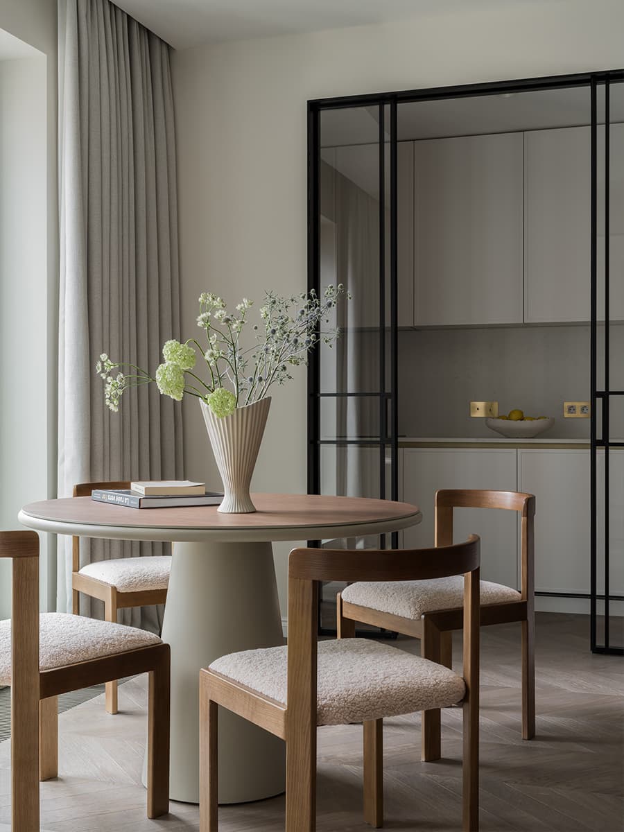 Графичные детали в интерьере небольшой квартиры — проект Tatiana Arkhipova Interior Design Studio