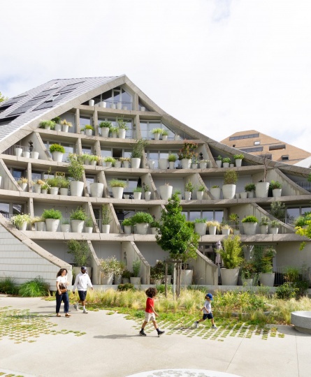 MVRDV спроектировало в Бордо жилой комплекс с зеленой «долиной»