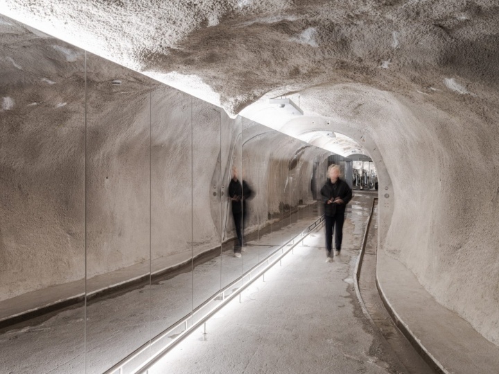 Herzog & de Meuron превратили горную телевышку в общественное пространство