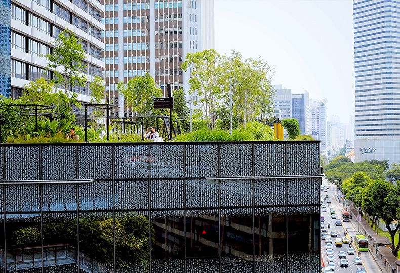 Сад на крыше (городская ферма) Edible Garden City (Funan) в Сингапуре