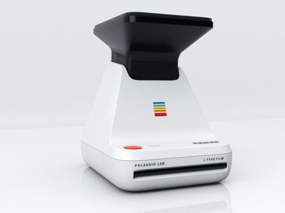 Polaroid выпустили миниатюрную фотолабораторию для печати снимков с iPhone