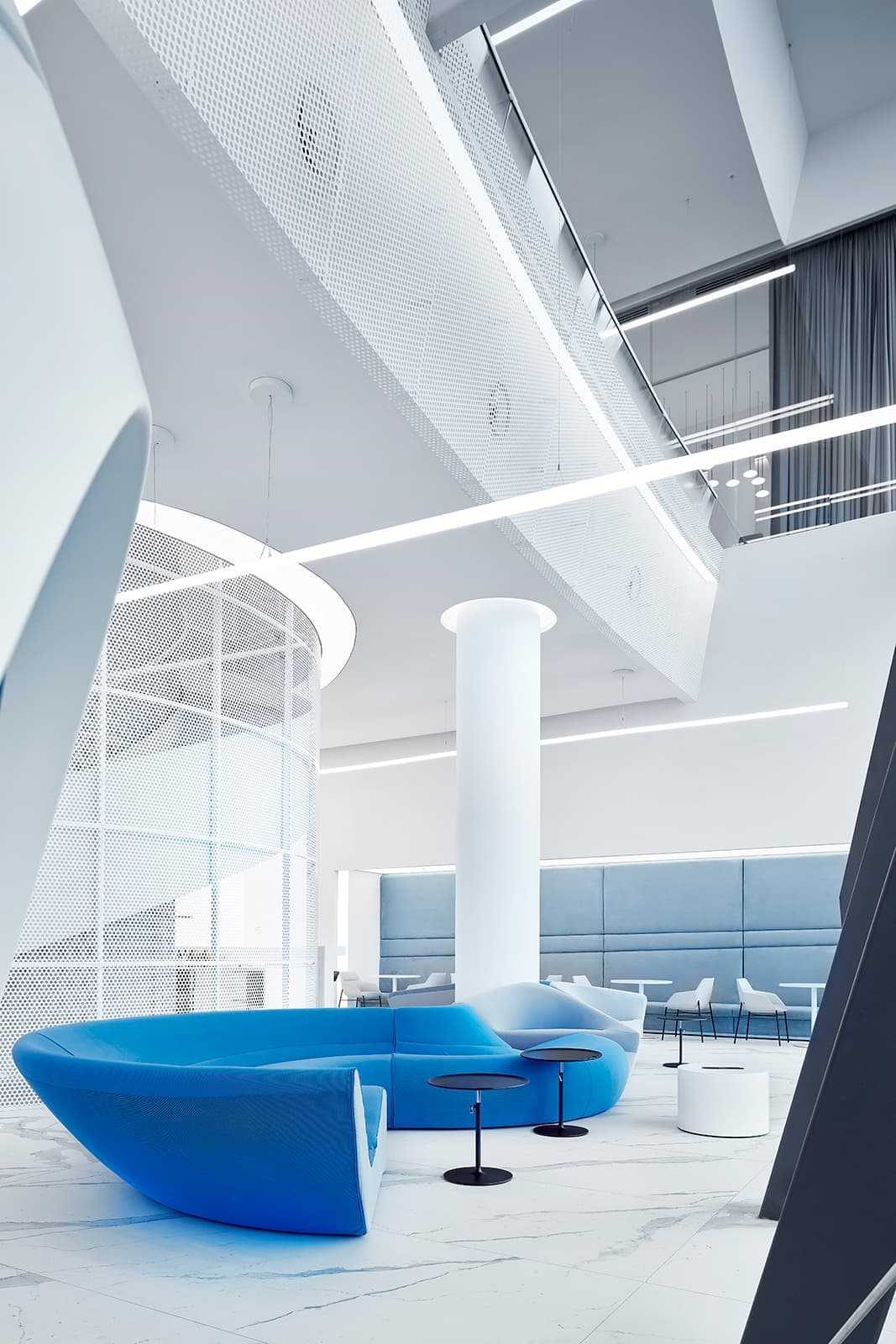 Открытый космос в аэропорту Саратова — проект VOX Architects