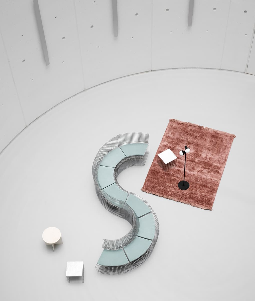 Линейка мебели Pantonova Вернера Пантона (2019). Фото: Montana