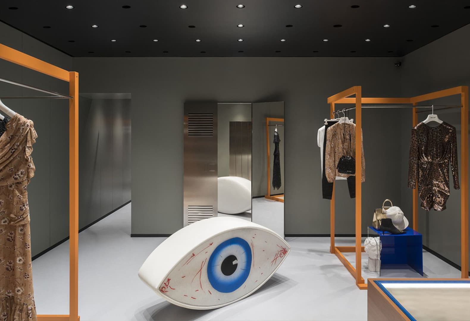ONE-OFF BRESCIA, DIMORESTUDIO с Paola Pansini