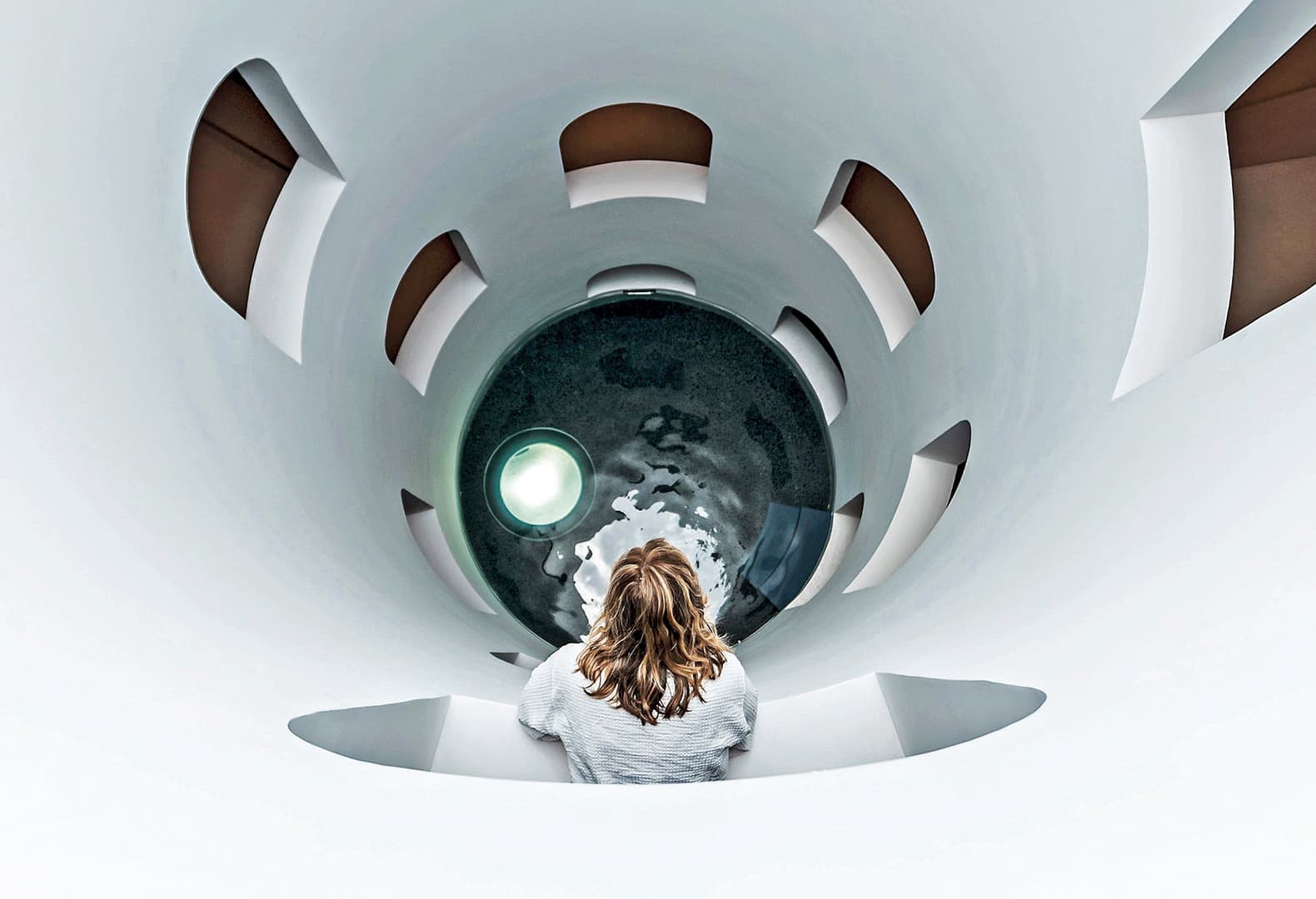Euphoria Retreat - коллаборация между Natalia Efraimoglou & Partners и DecaARCHITECTURE
