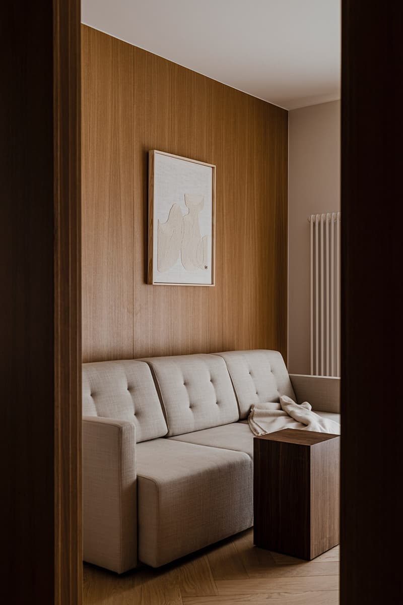 Теплое дерево и мрамор в квартире в Познани – проект Agnieszka Owsiany Studio