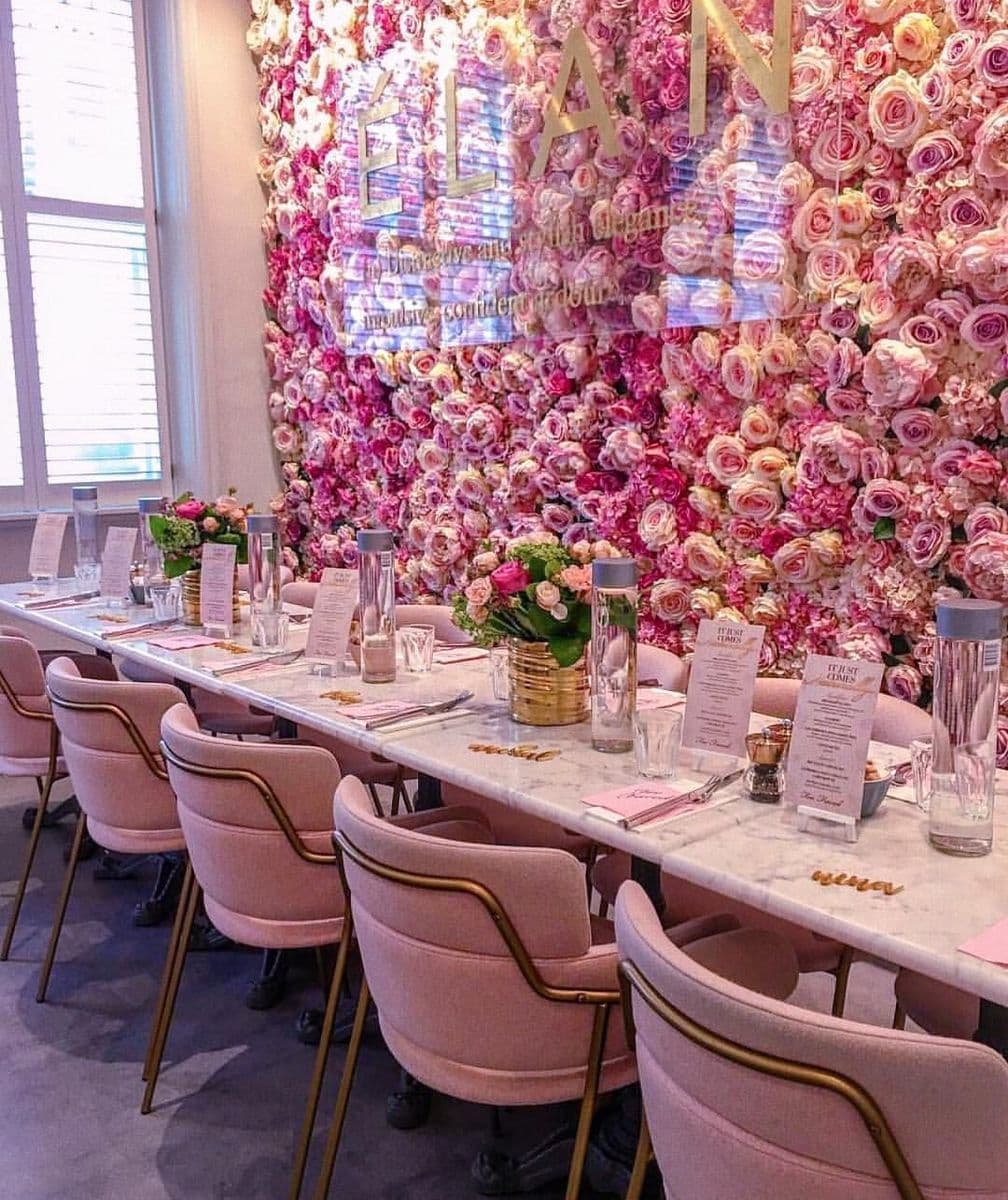 Волшебный розарий Elan Café (Челси, Лондон)