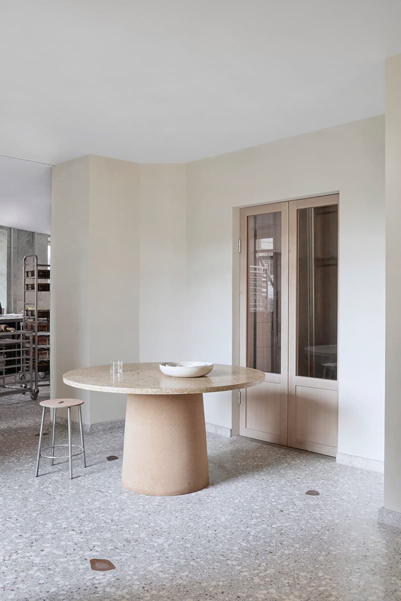 Минималистичная булочная в Копенгагене — проект Frama