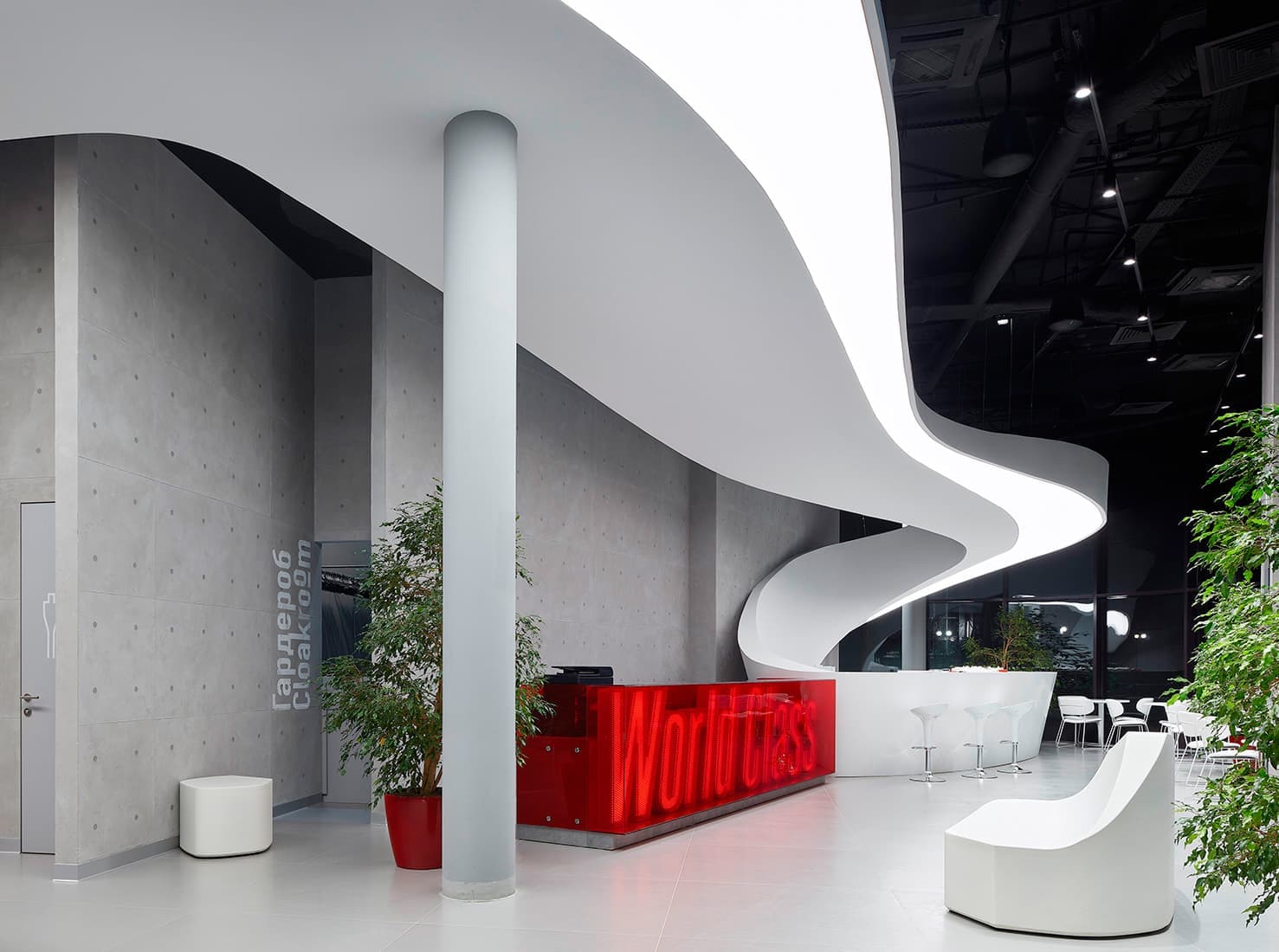 Роскошный экологический минимализм – сочетать несочетаемое в проекте ресторана ARKAROOM от студии Завод 11