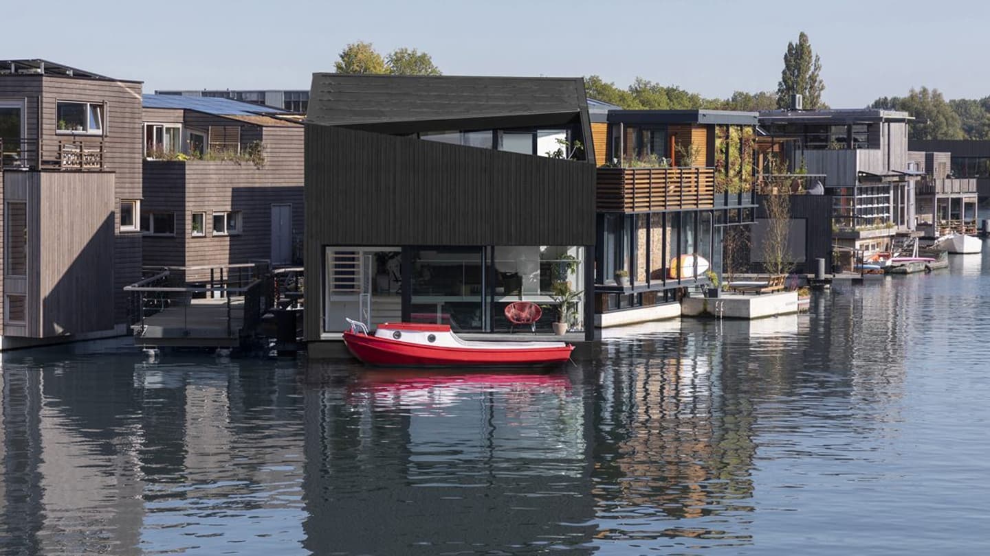 Schoonschip: экологичный жилой район на воде