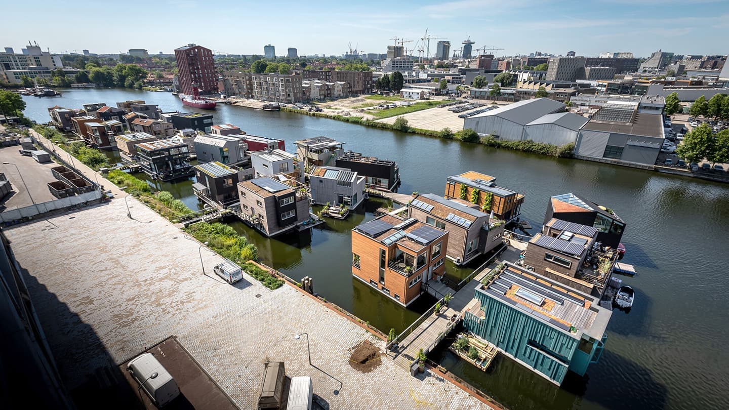 Schoonschip: экологичный жилой район на воде