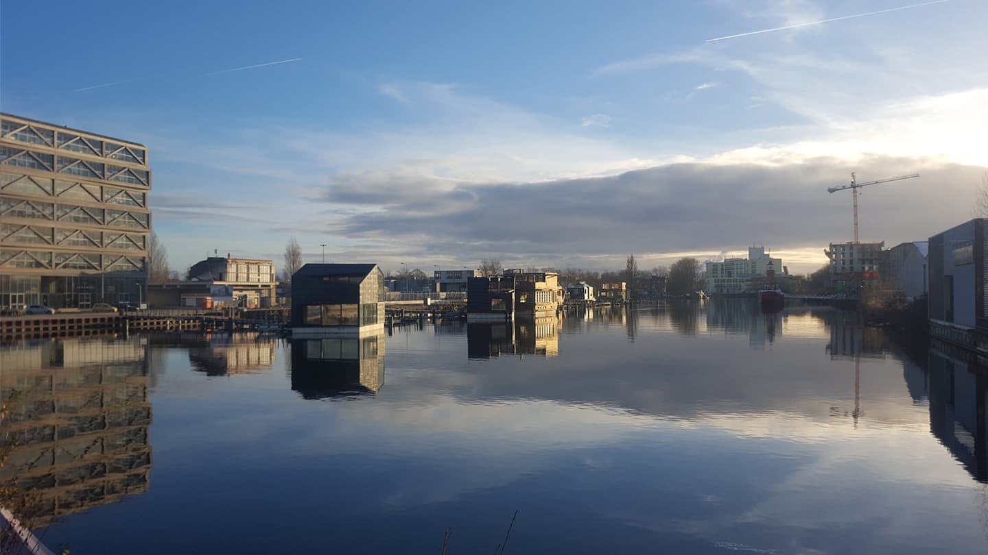 Schoonschip: экологичный жилой район на воде