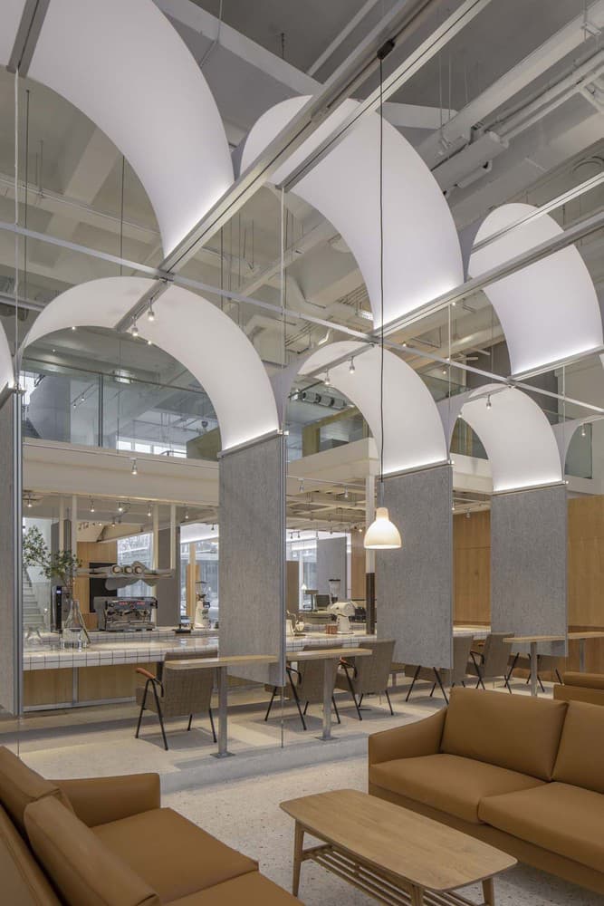 Заведение в Китае с двумя зонами для приготовления кофе — проект SpaceStation