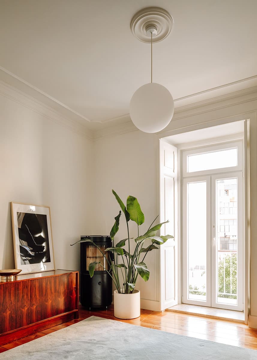 Реставрация десятиквартирного дома в Лиссабоне – проект rar.studio