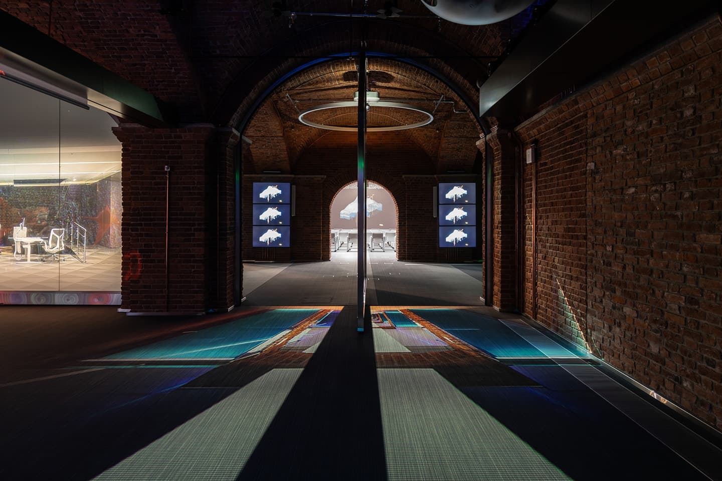 IT-центр нефтяной компании в здании бывшего склада – проект VOX Architects