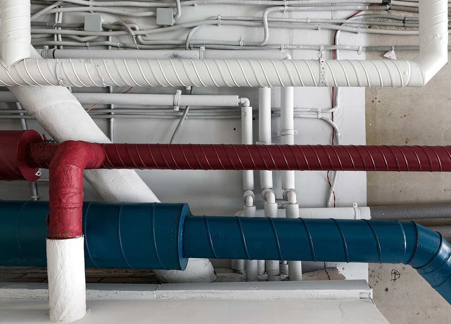 Кофейня с граффити и антикварным декором – проект дизайнера Инги Харисовой