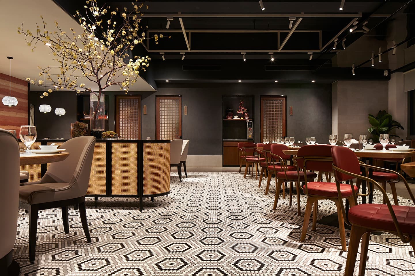 Традиционный ресторан в технологическом центре Пекина – проект студии IN.X Design