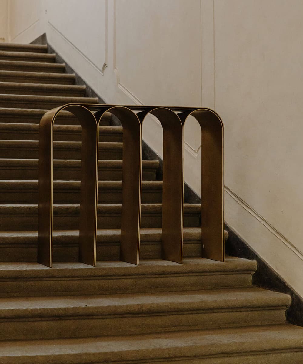 Numeroventi: Pietro Franceschini, Gold Arch Console