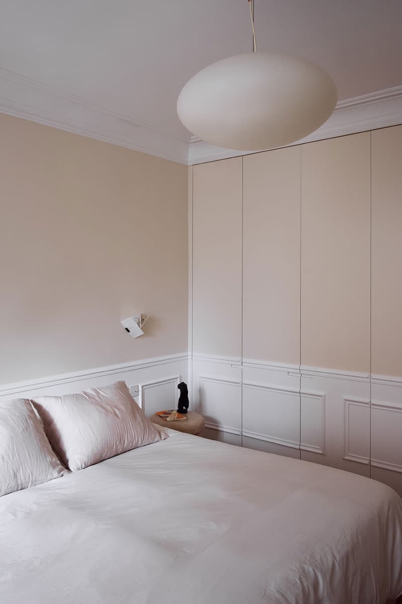 Монохромная квартира в Париже – проект студии Martin Massé