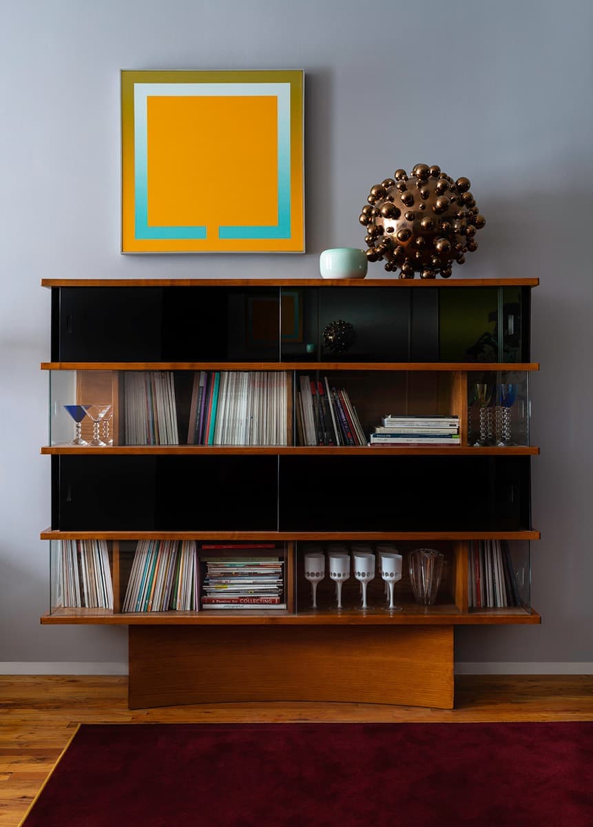 Нью-йоркская квартира с RGB подсветкой – проект дизайнеров Райана Лоусона и Шона Робинса