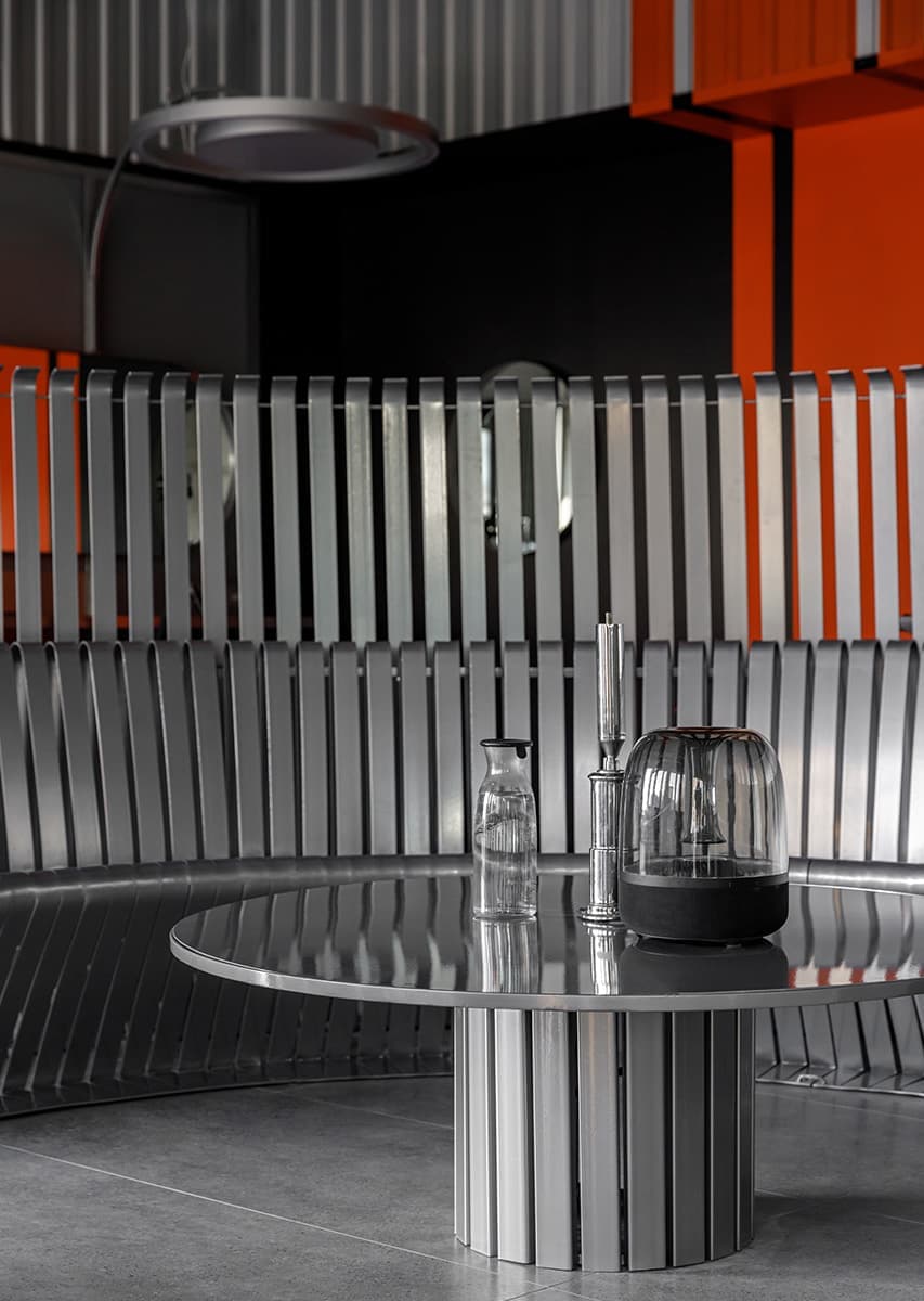 Футуристичная парикмахерская – проект дизайнеров Ольги Яковлевой и Павла Стефанова